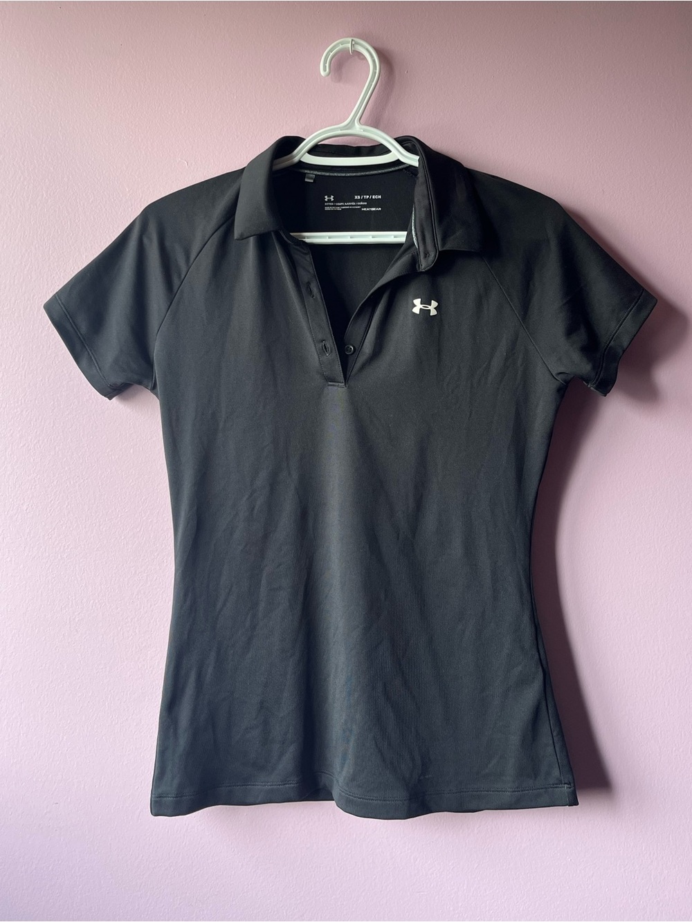 Under Armour Women’s Black Short-Sleeve Polo Athletic / Golf Top